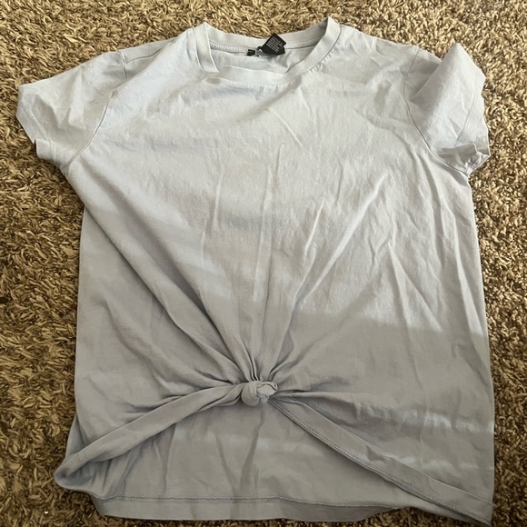 Forever 21 basic tee - Picture 1 of 2